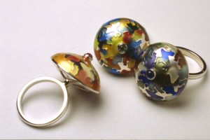 Kinetic enamel ring-3